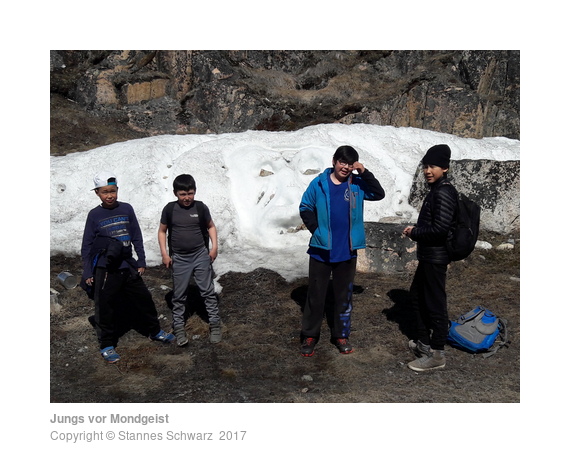 Jungs vor Mondgeist