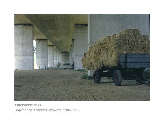 Autobahnbrücke